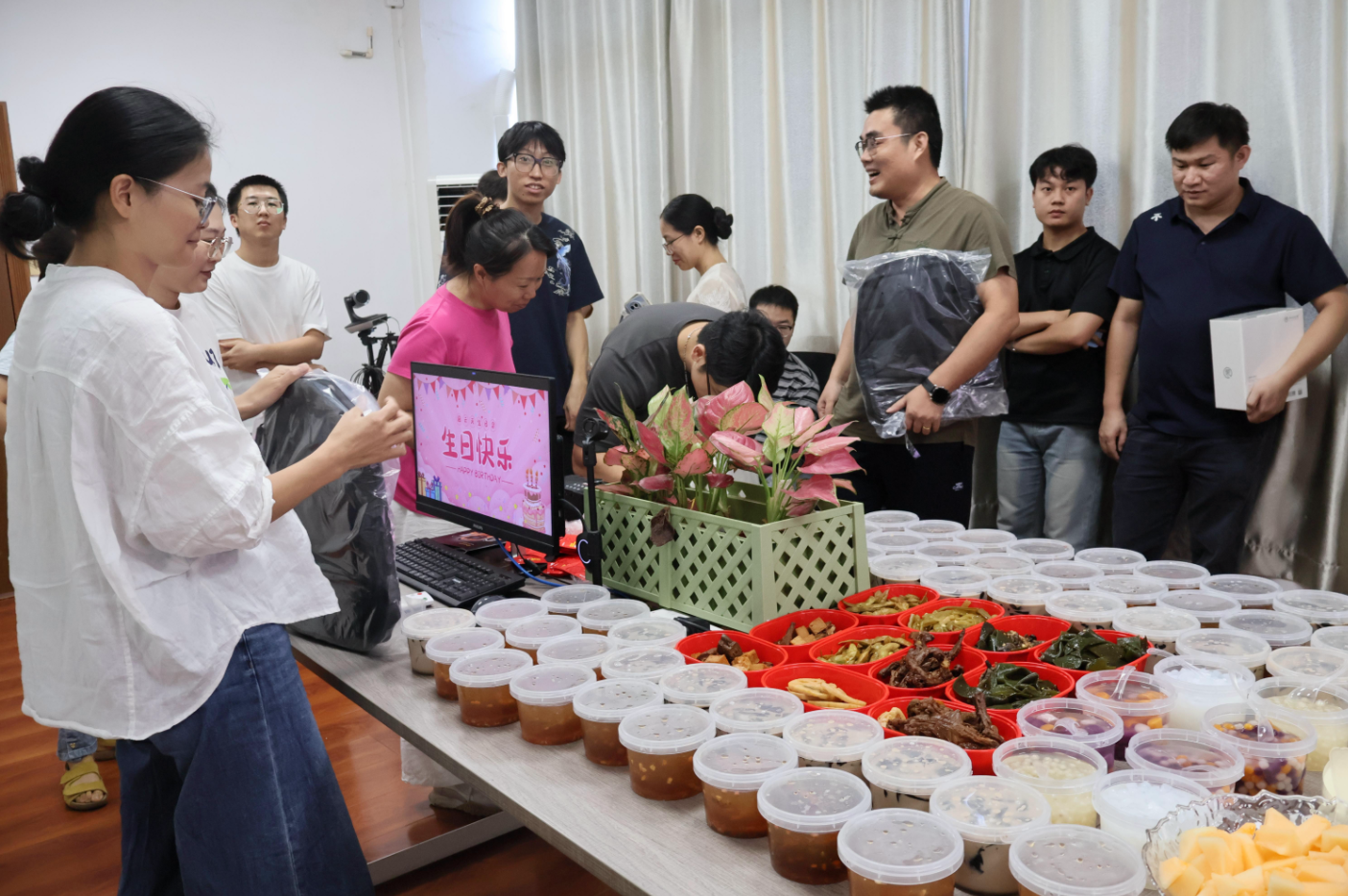 以人为本聚力前行｜逸云天以暖心企业文化，筑牢气体检测行业发展根基